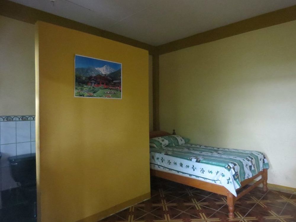 Tambopata Hostel Bambu Puerto Maldonado Eksteriør bilde