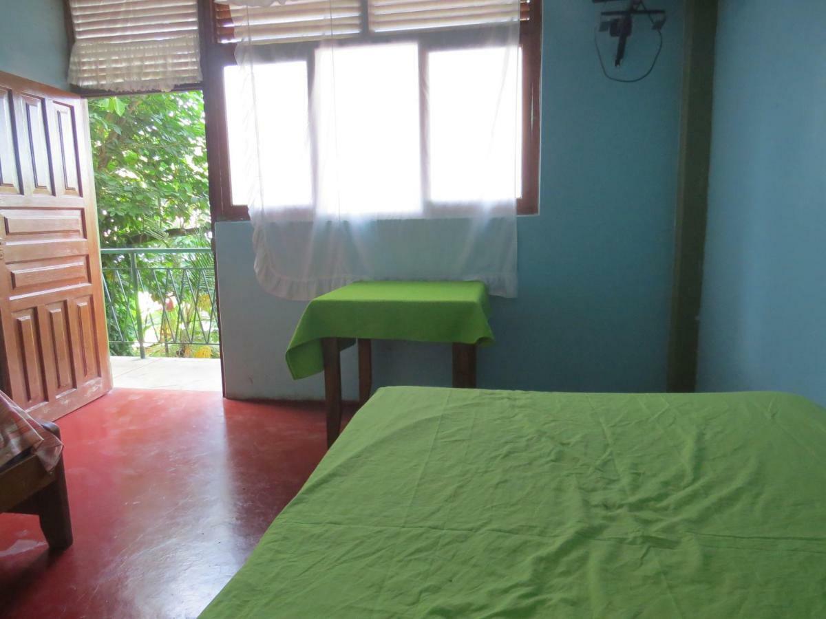 Tambopata Hostel Bambu Puerto Maldonado Eksteriør bilde