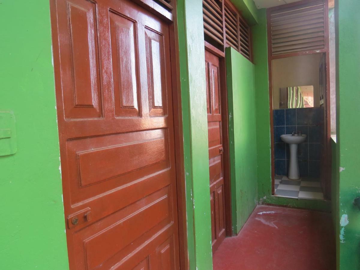Tambopata Hostel Bambu Puerto Maldonado Eksteriør bilde