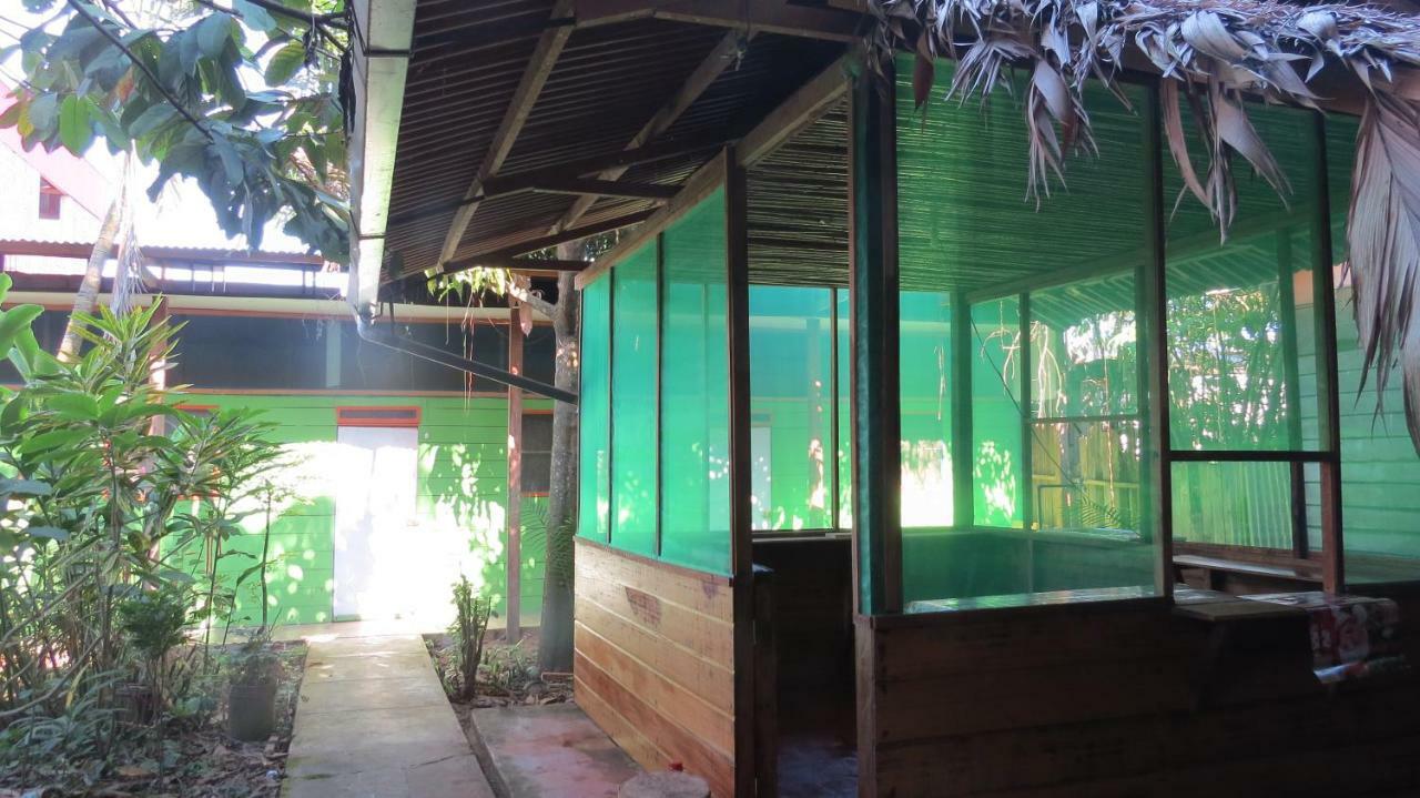 Tambopata Hostel Bambu Puerto Maldonado Eksteriør bilde